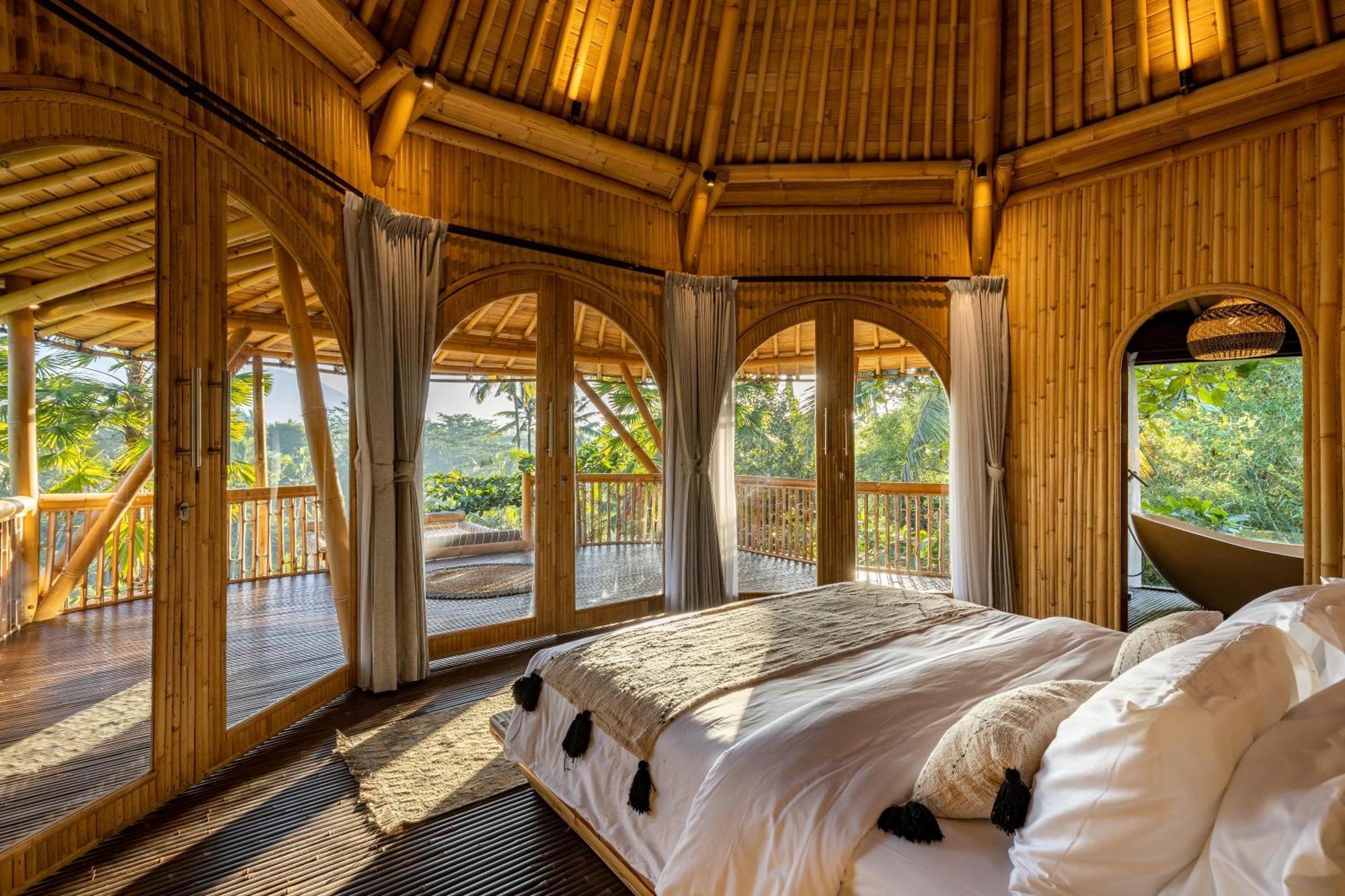 Отель Eco Six Bali Tampaksiring Экстерьер фото