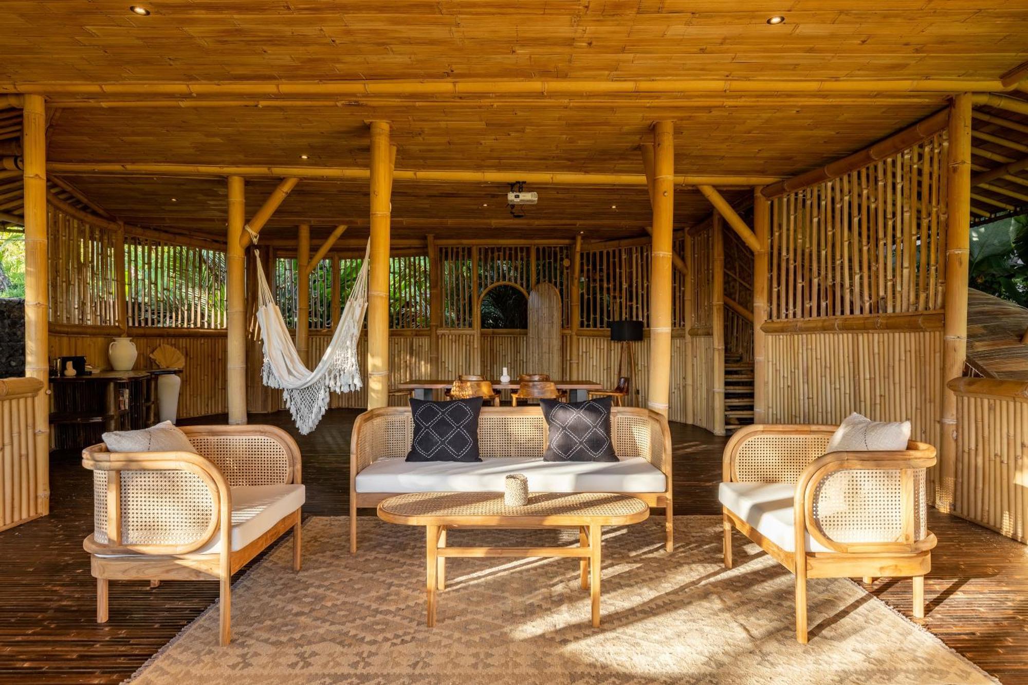Отель Eco Six Bali Tampaksiring Экстерьер фото