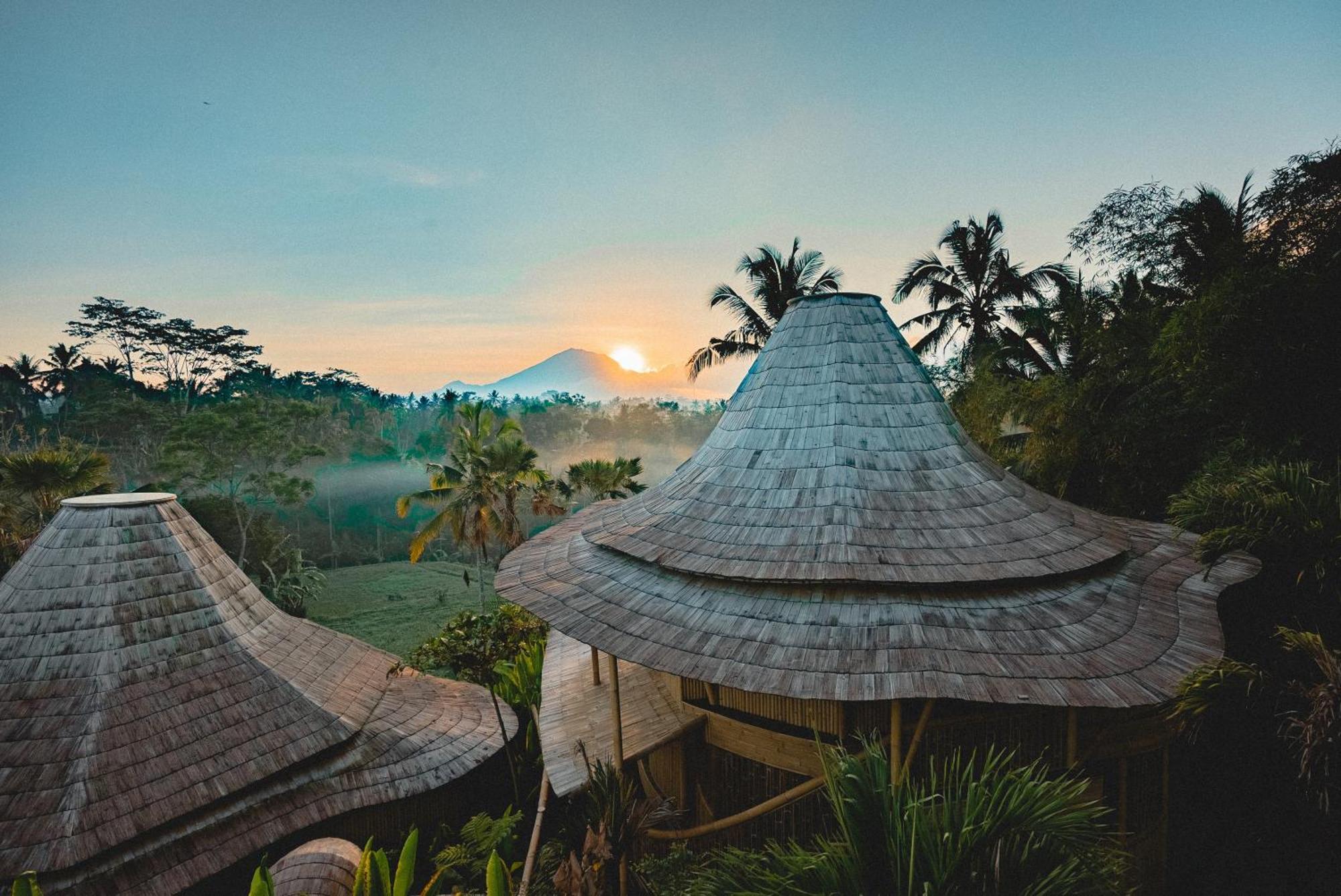 Отель Eco Six Bali Tampaksiring Экстерьер фото